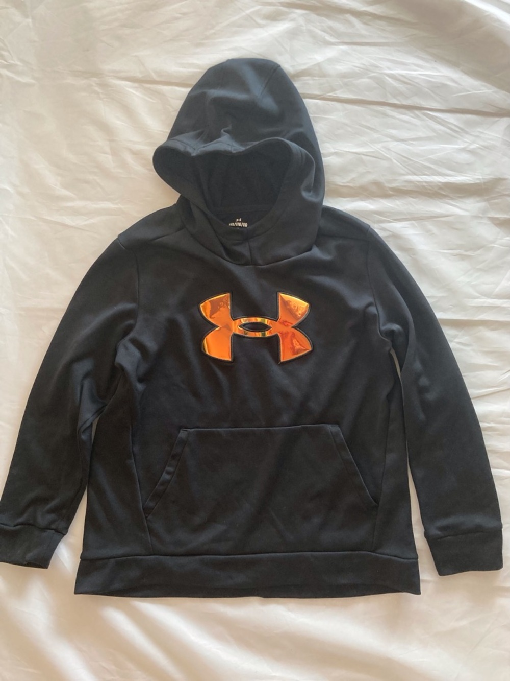 Under Armour Girls Armour Fleece Iridescent Big Logo Hoodie-Black/Gold Youth XL